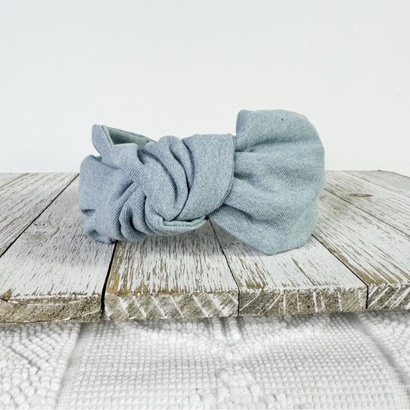 Light Blue Knotted Headband - Picture 2 of 4